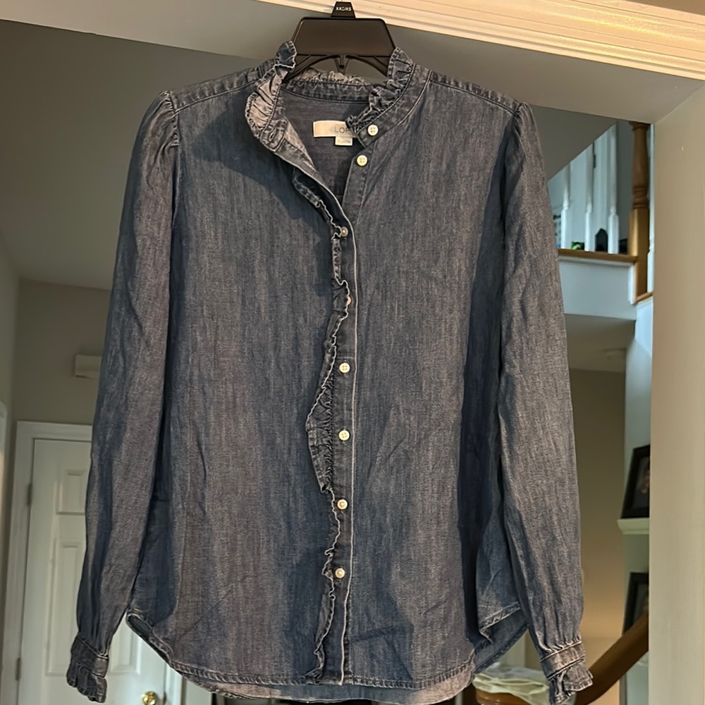 Like new Loft Blue Ruffled Button-Up Shirt